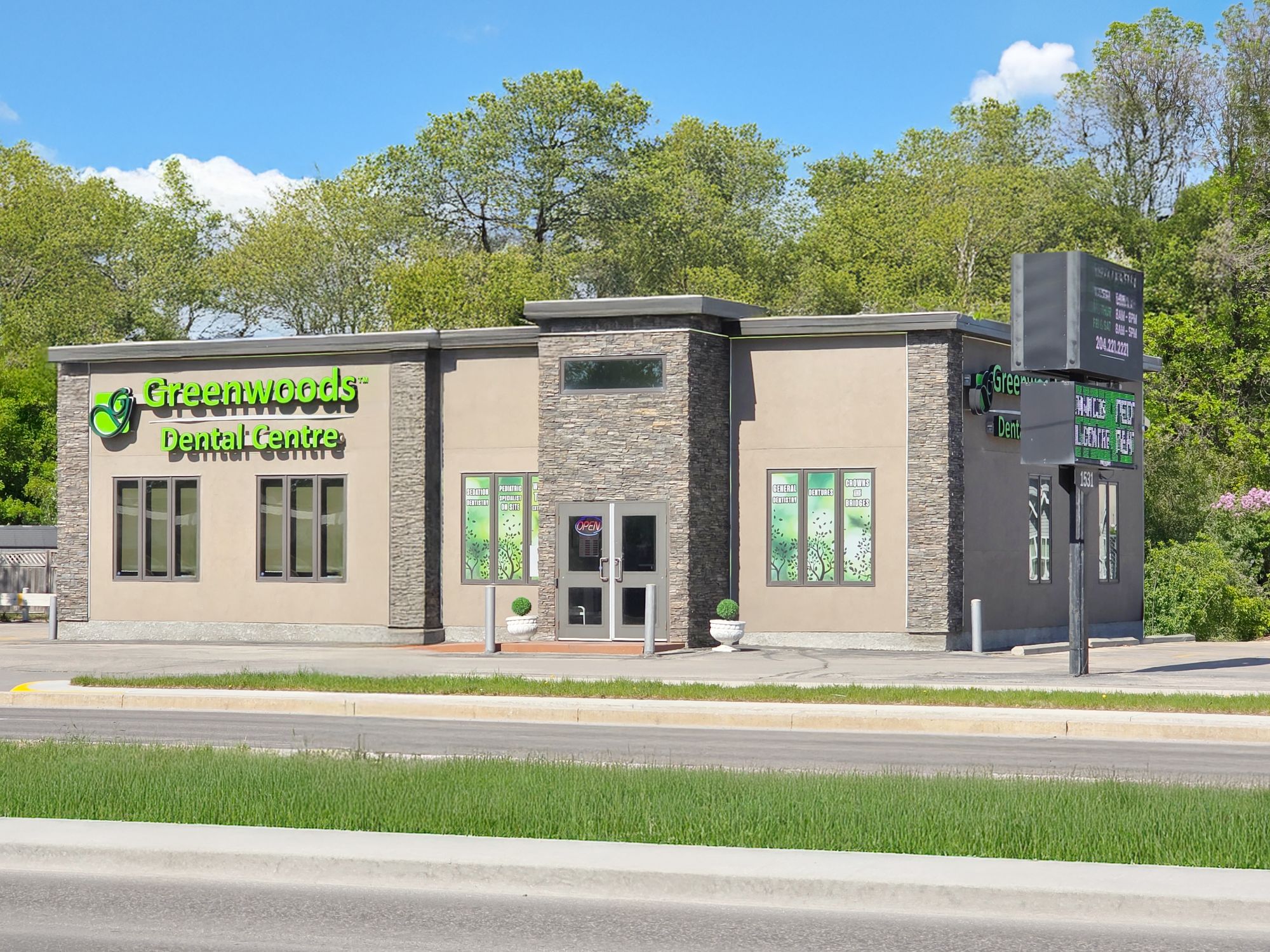 Greenwoods dental Clinics picture from across the street with an angle